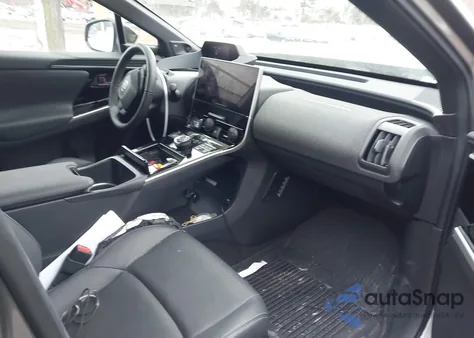 2024 Toyota Bz4X Limited z USA, uszkodzony, nr VIN JTMABACA6RA082994